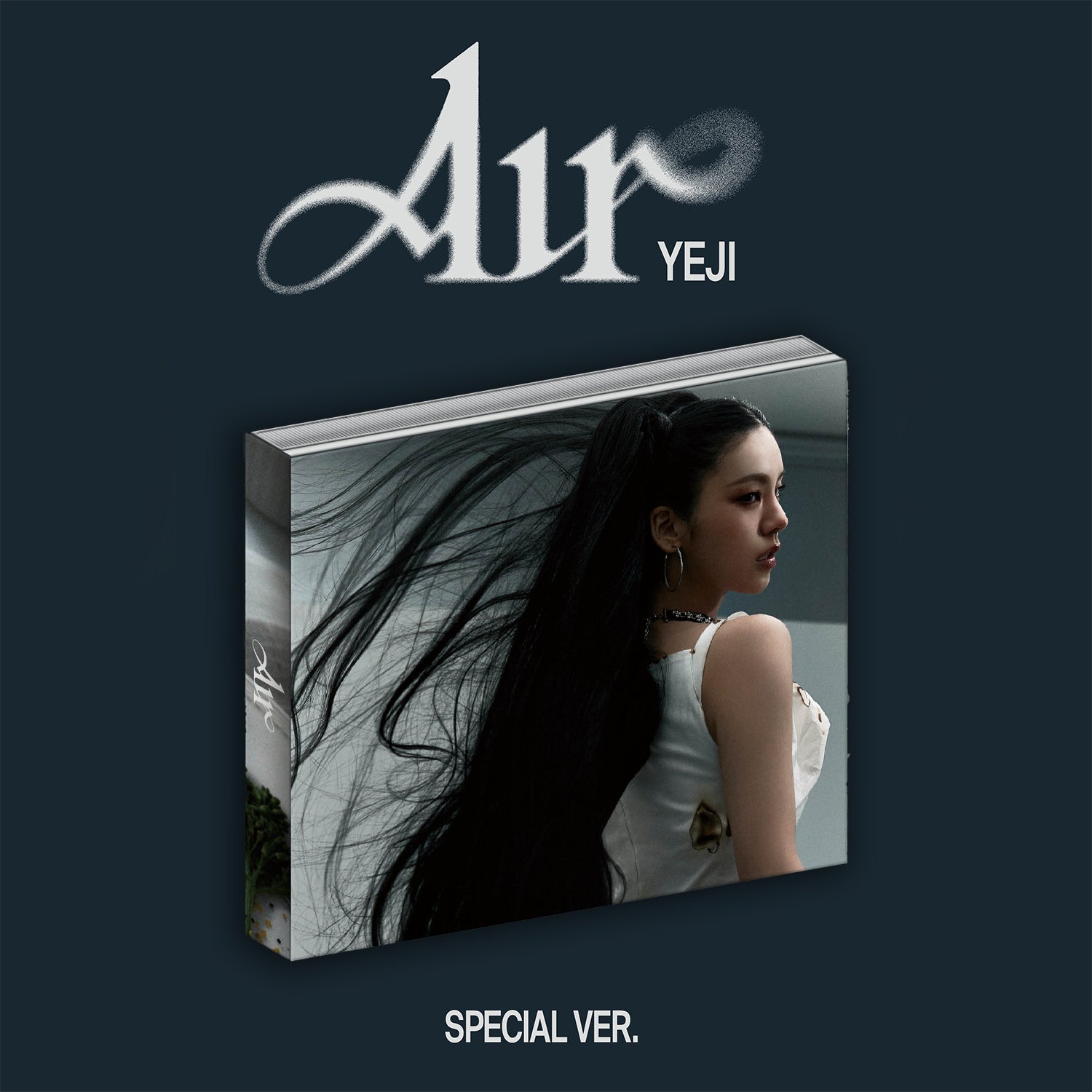 YEJI 1ST MINI ALBUM 'AIR' (SPECIAL) B VERSION COVER