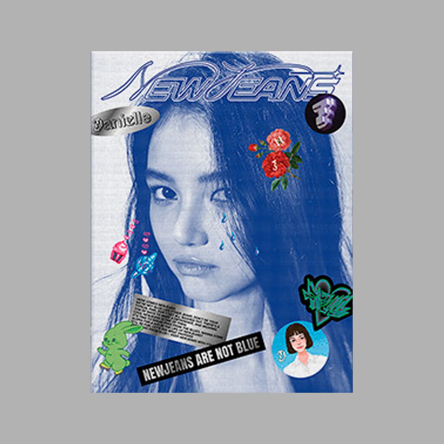 NEWJEANS 1ST EP ALBUM 'NEW JEANS' (BLUEBOOK) DANIELLE VERSION COVER