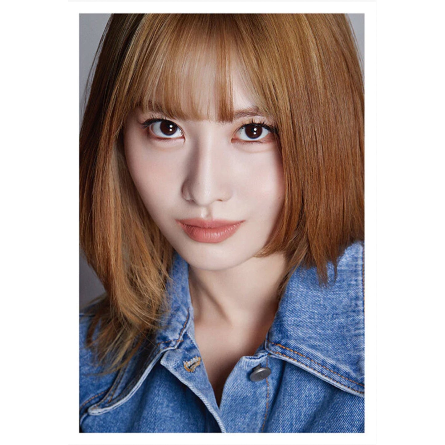 TWICE DICON D'FESTA 'TWICE : DISPATCH 10TH ANNIVERSARY' (PHOTOBOOK) MOMO VERSION COVER