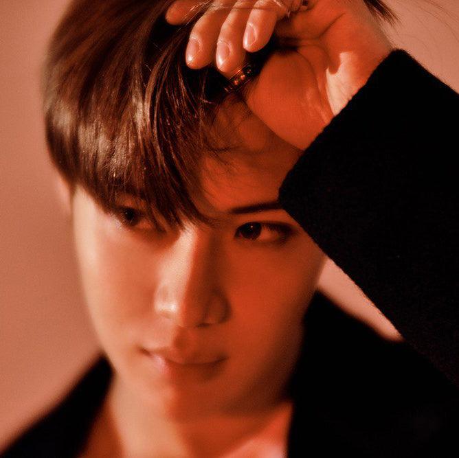 TAEMIN 2ND ALBUM REPACKAGE 'MOVE-ING' - KPOP REPUBLIC